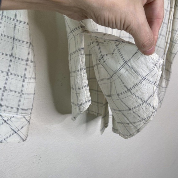 Elizabeth and James Window Pane Satin Trim Button Up Top Sz S - Picture 4 of 9